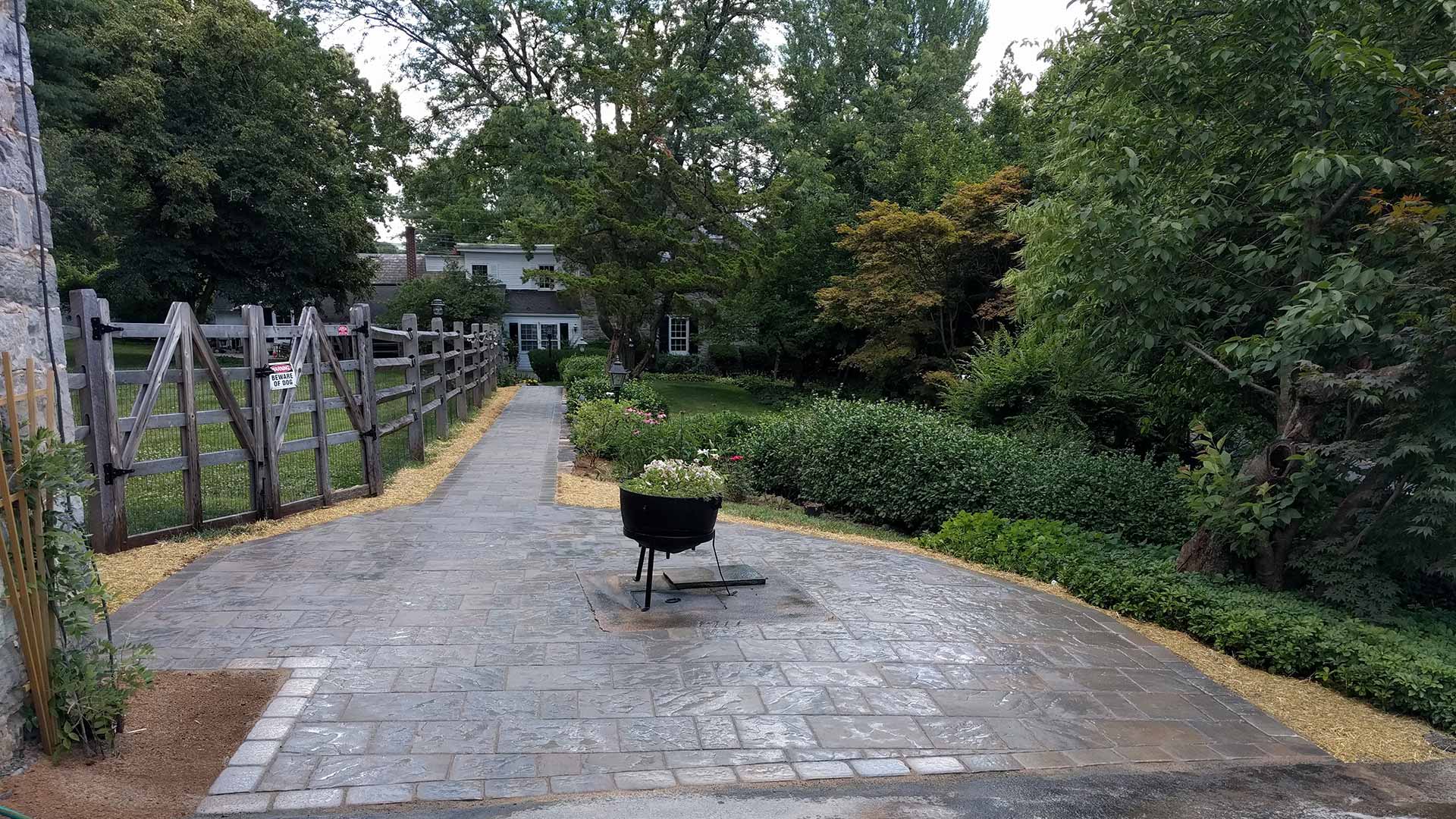 Custom patio installed with a planter near Wescosville, PA.
